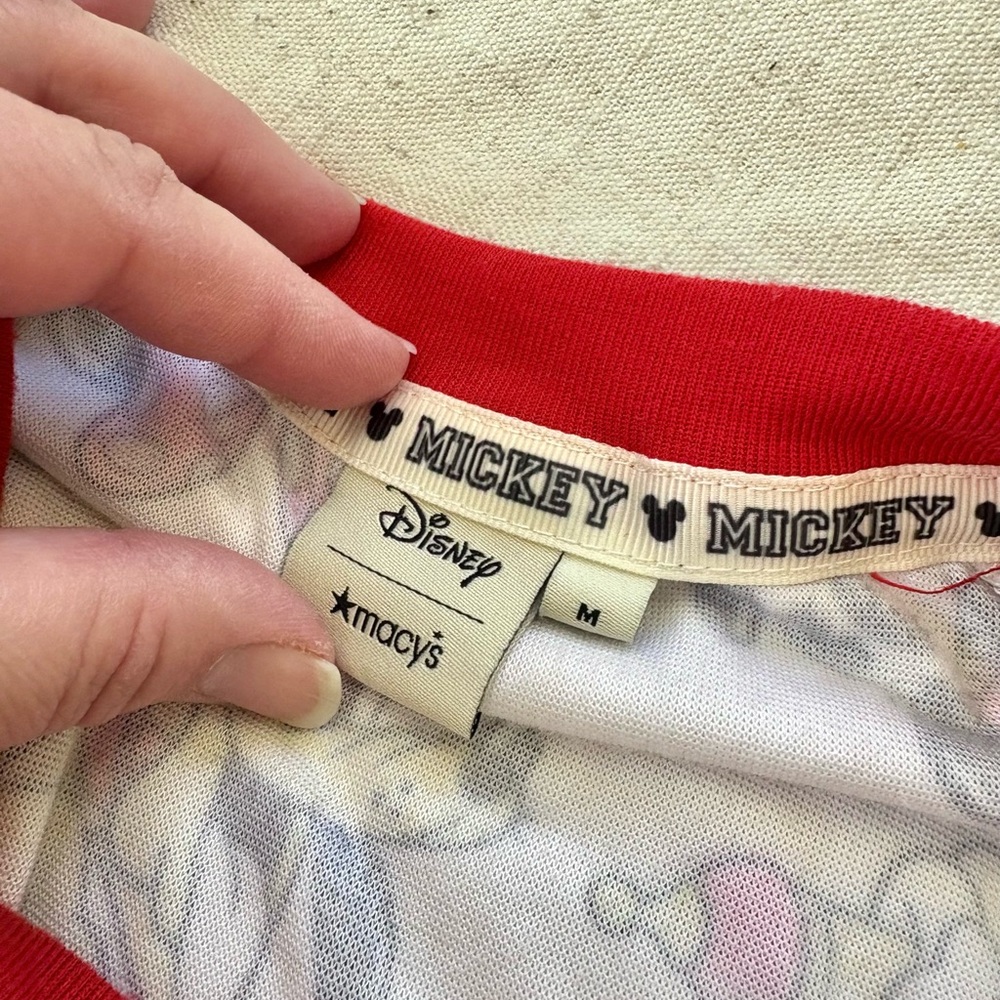 Disney x Macy’s Parade Balloon Matching Family PJs (unisex) Size M - Picture 3 of 6